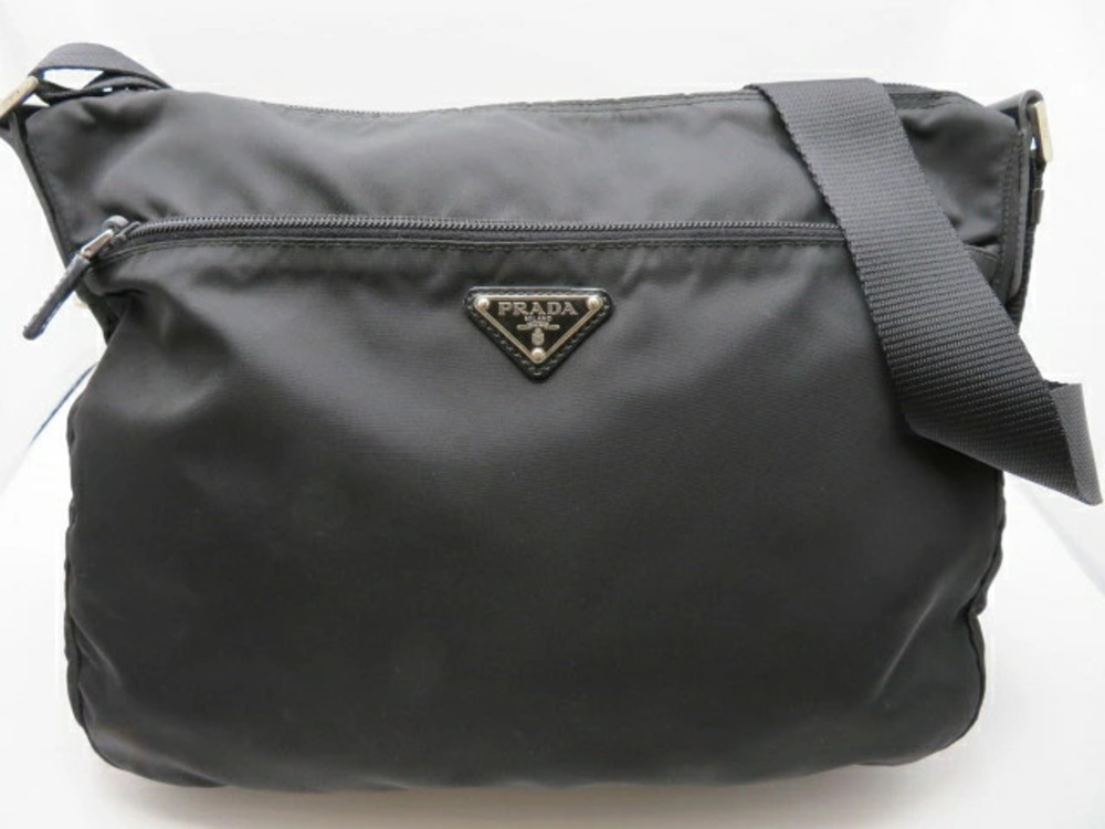 Prada bag Hobo black